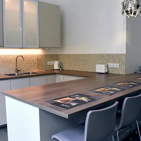 Pelican - Parisian Flat 4 Bedrooms * Paris